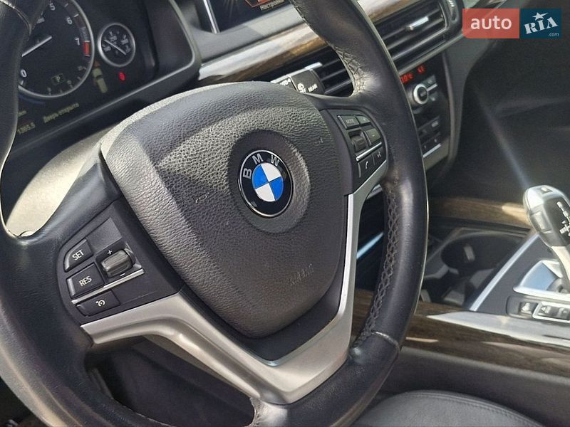 Внедорожник / Кроссовер BMW X5 2015 в Львове
