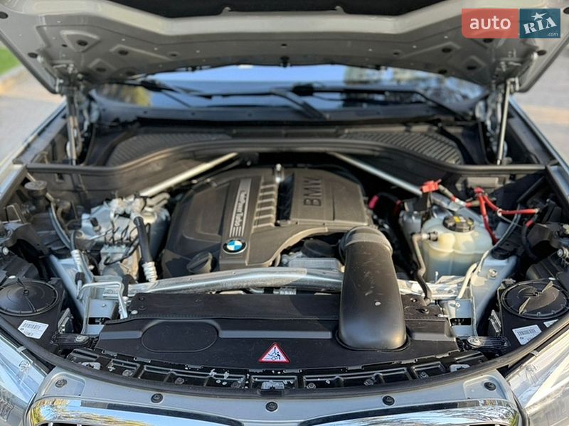 Внедорожник / Кроссовер BMW X5 2015 в Львове