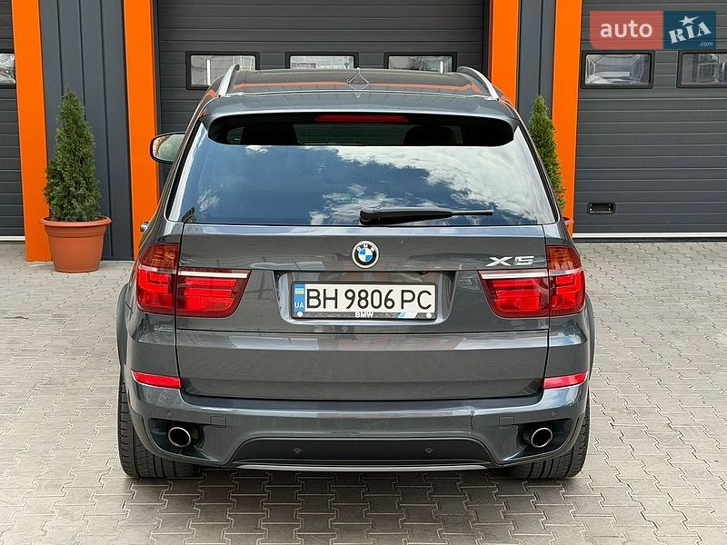 Внедорожник / Кроссовер BMW X5 2012 в Одессе