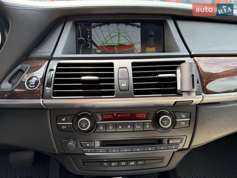 Внедорожник / Кроссовер BMW X5 2012 в Одессе