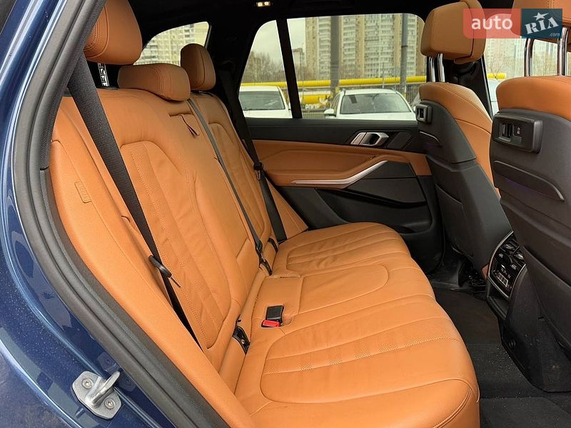 Внедорожник / Кроссовер BMW X5 2019 в Киеве