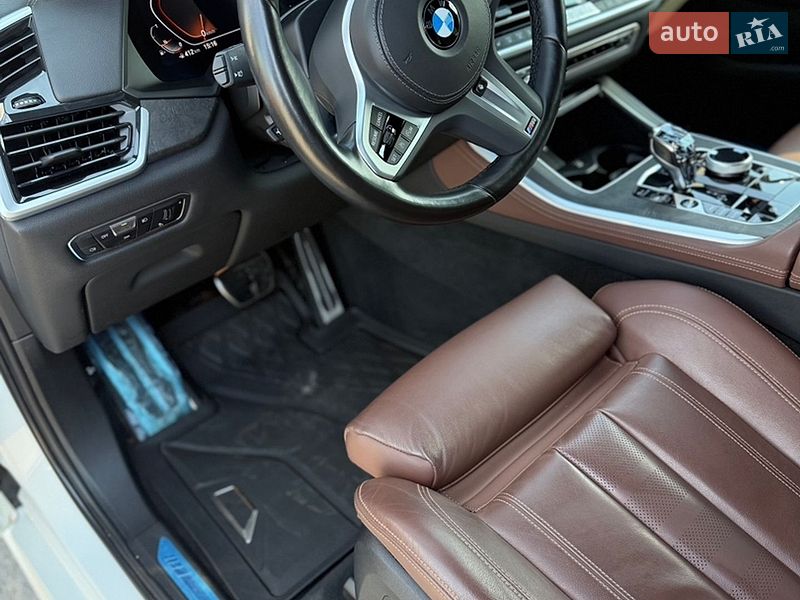 Внедорожник / Кроссовер BMW X5 2022 в Киеве