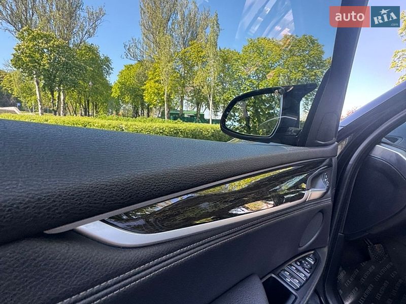 Внедорожник / Кроссовер BMW X5 2018 в Киеве