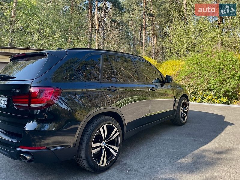 Внедорожник / Кроссовер BMW X5 2016 в Киеве