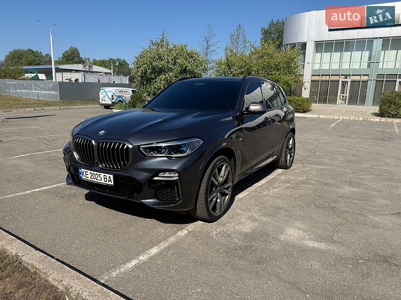 Внедорожник / Кроссовер BMW X5 2019 в Каменском
