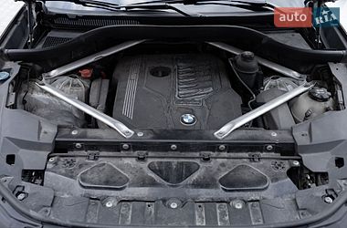 Внедорожник / Кроссовер BMW X5 2019 в Киеве