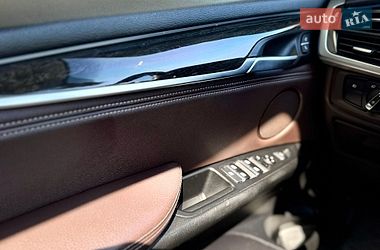 Внедорожник / Кроссовер BMW X5 2015 в Киеве