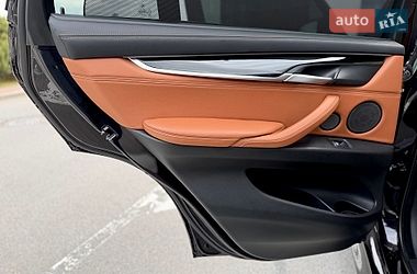 Внедорожник / Кроссовер BMW X5 2015 в Киеве