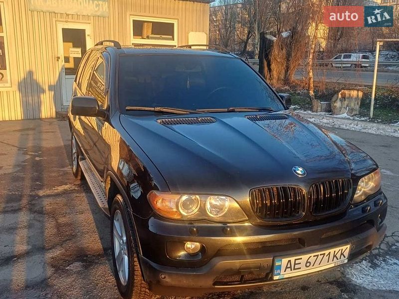 Позашляховик / Кросовер BMW X5 2004 в Дніпрі