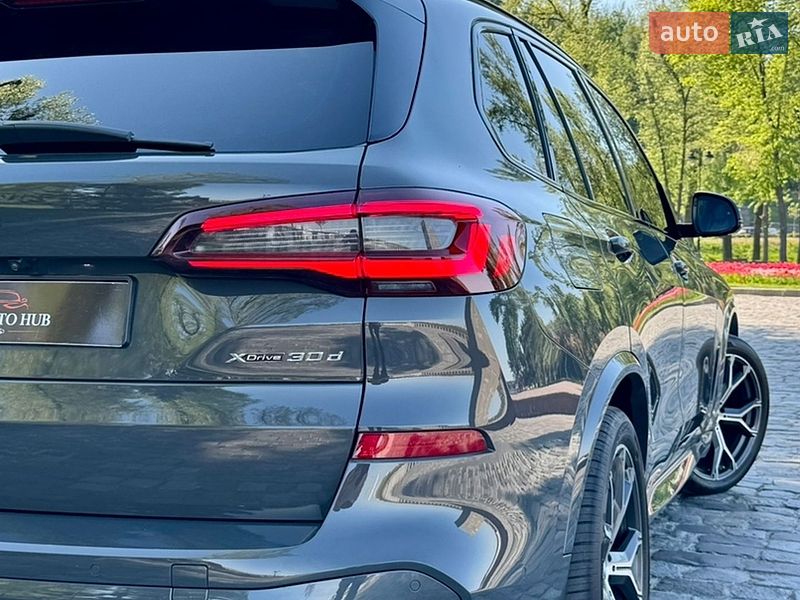 Внедорожник / Кроссовер BMW X5 2022 в Киеве