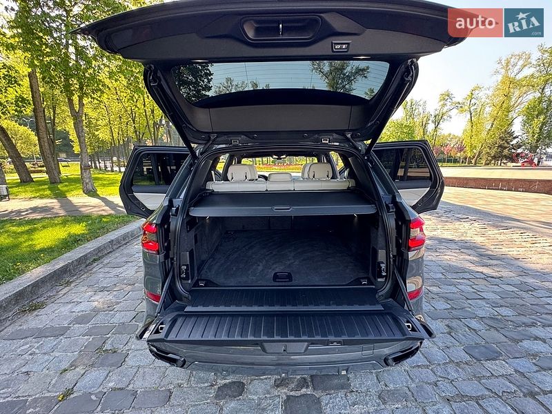 Внедорожник / Кроссовер BMW X5 2022 в Киеве