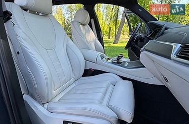 Внедорожник / Кроссовер BMW X5 2022 в Киеве