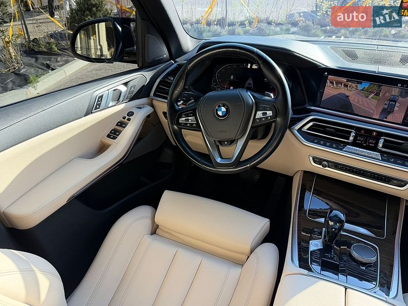 Внедорожник / Кроссовер BMW X5 2019 в Киеве