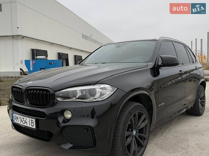 Внедорожник / Кроссовер BMW X5 2016 в Коростене