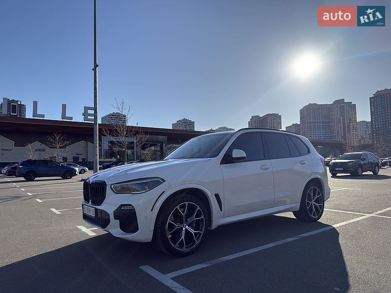 Внедорожник / Кроссовер BMW X5 2019 в Киеве