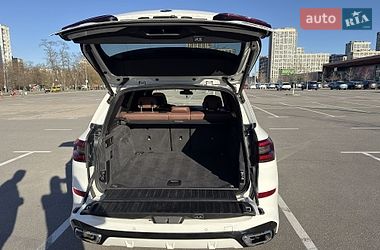 Внедорожник / Кроссовер BMW X5 2019 в Киеве