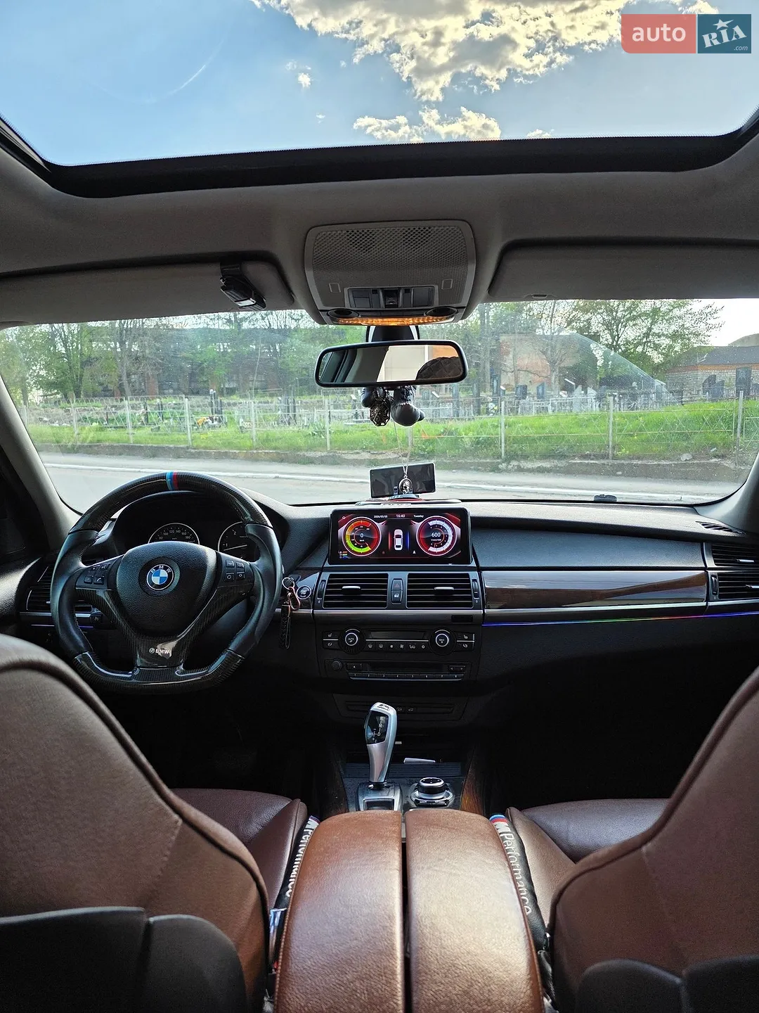 2010 BMW X5 - мініатюра 9