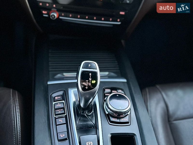 Позашляховик / Кросовер BMW X5 2014 в Києві