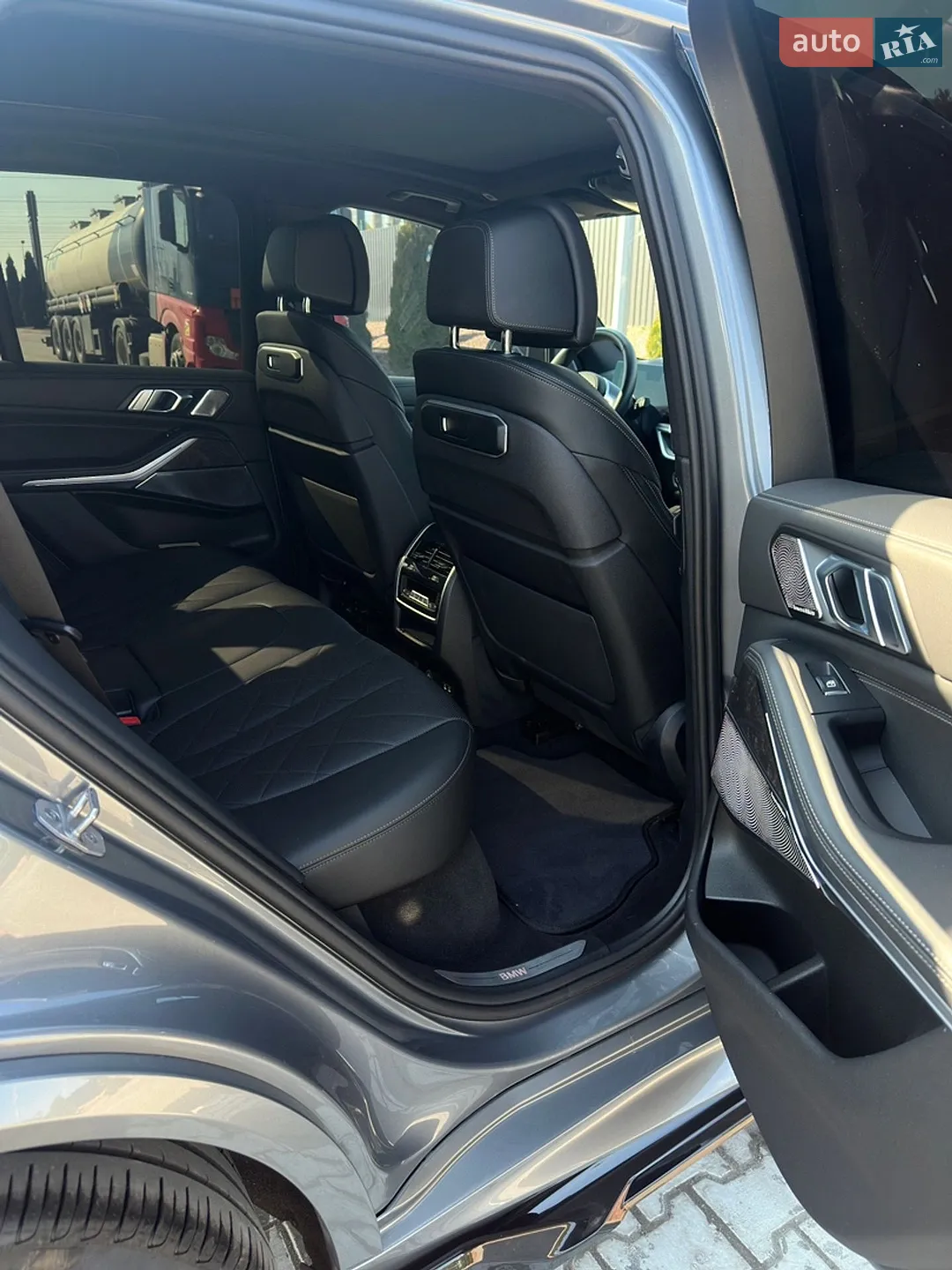 2023 BMW X5 - мініатюра 27