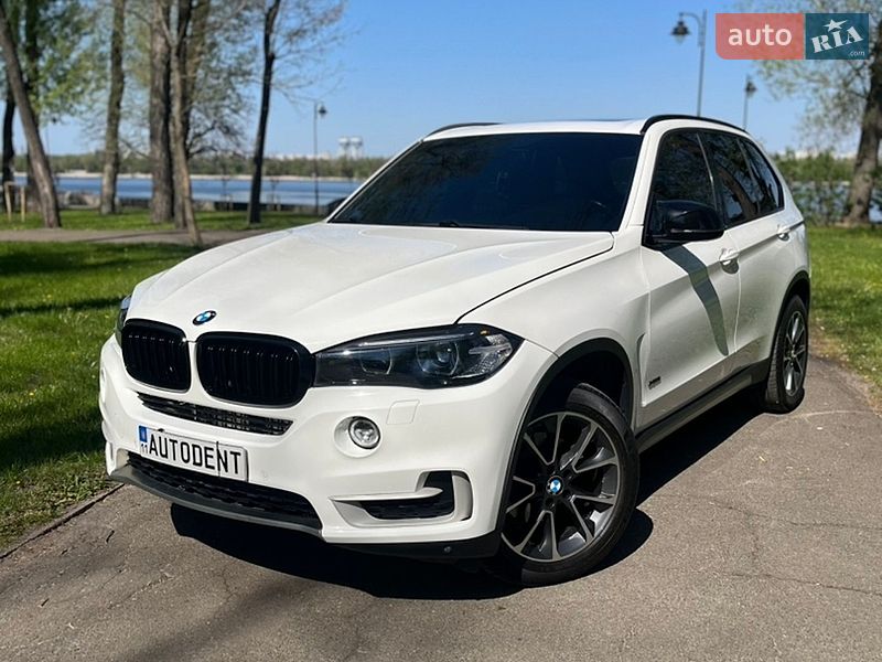 Внедорожник / Кроссовер BMW X5 2016 в Киеве