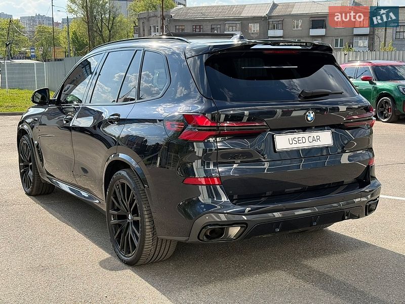 Внедорожник / Кроссовер BMW X5 2024 в Харькове