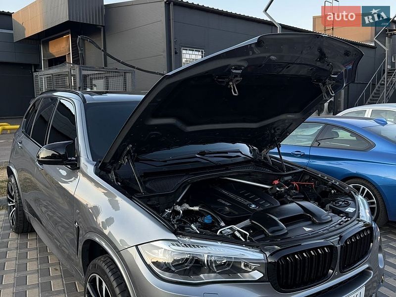 Внедорожник / Кроссовер BMW X5 2015 в Черновцах