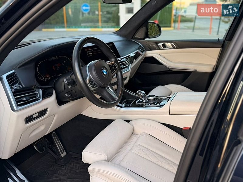 Внедорожник / Кроссовер BMW X5 2020 в Киеве