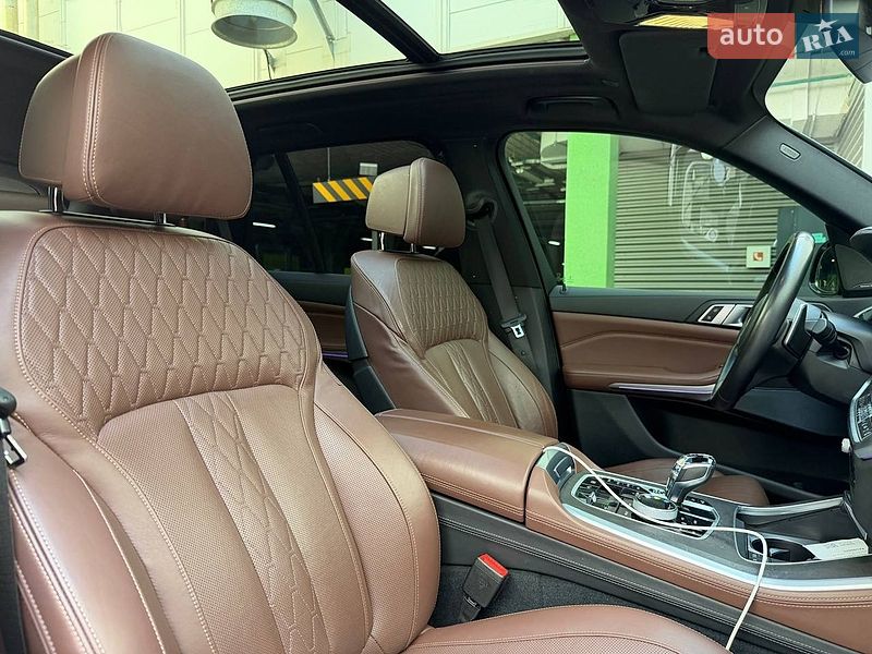 Внедорожник / Кроссовер BMW X5 2020 в Киеве