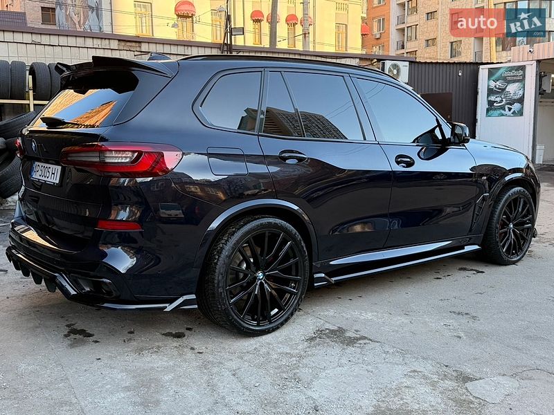 Внедорожник / Кроссовер BMW X5 2022 в Киеве