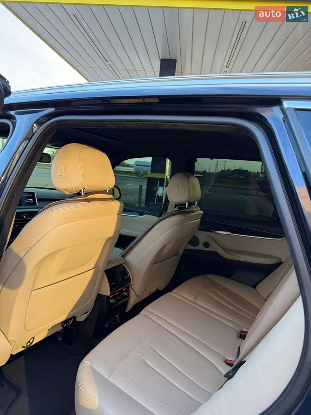 2017 BMW X5 - мініатюра 24