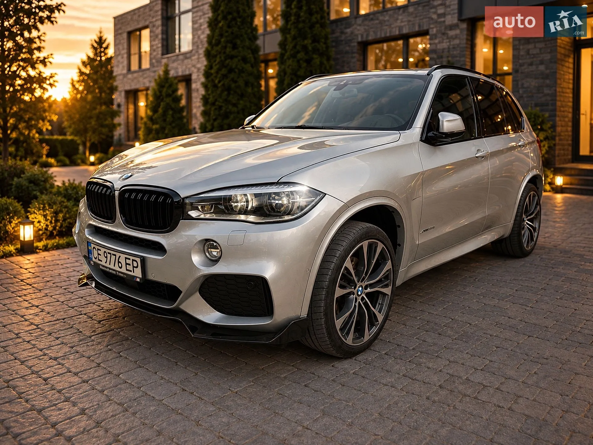2016 BMW X5 - мініатюра 2