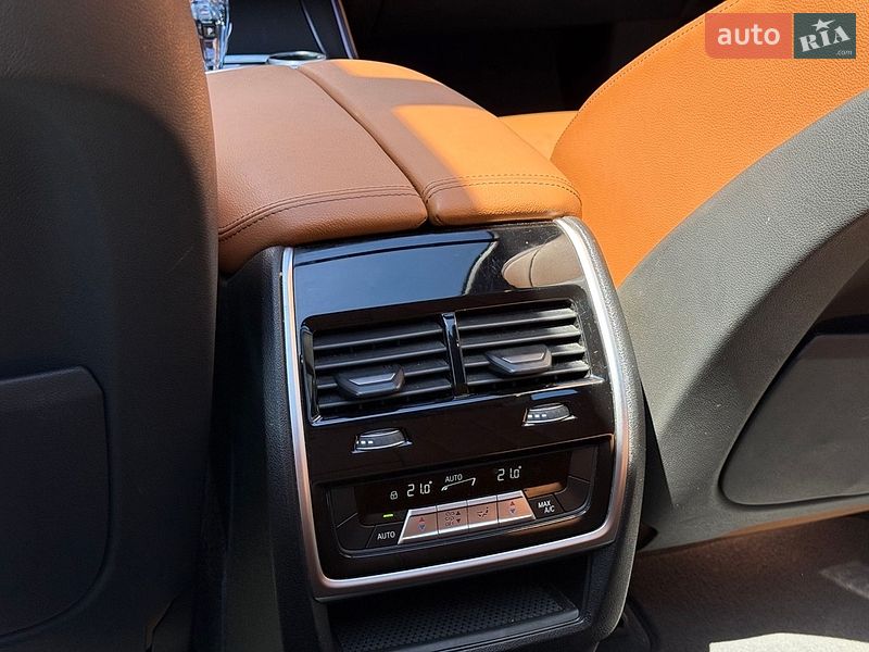 Внедорожник / Кроссовер BMW X5 2020 в Одессе