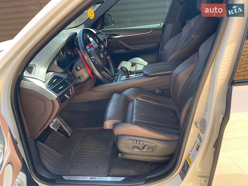 Внедорожник / Кроссовер BMW X5 2014 в Сарнах