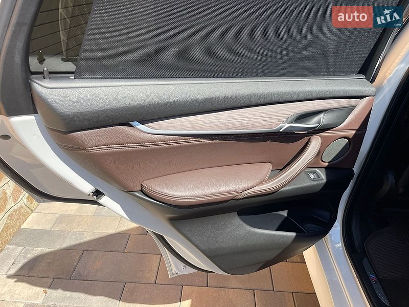 Внедорожник / Кроссовер BMW X5 2014 в Сарнах
