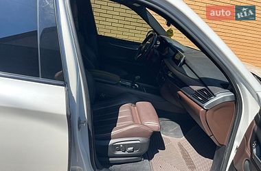 Внедорожник / Кроссовер BMW X5 2014 в Сарнах