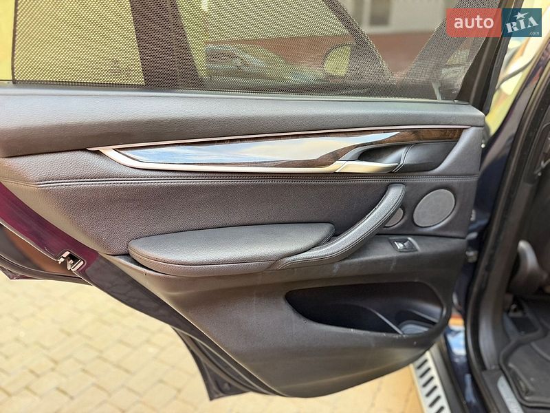 Внедорожник / Кроссовер BMW X5 2015 в Тернополе