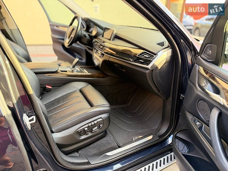 Внедорожник / Кроссовер BMW X5 2015 в Тернополе