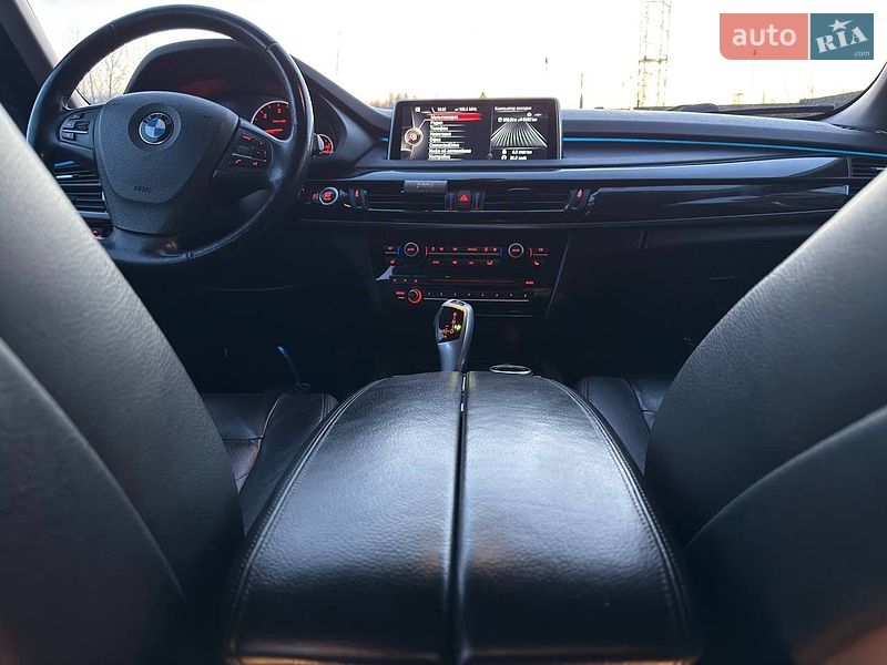 Внедорожник / Кроссовер BMW X5 2014 в Киеве