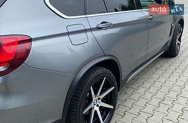 Внедорожник / Кроссовер BMW X5 2015 в Черновцах
