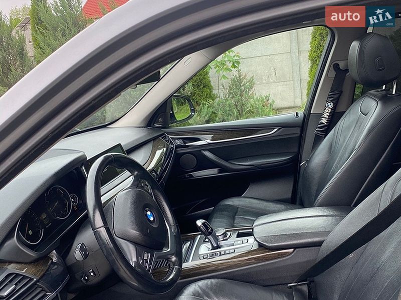 Внедорожник / Кроссовер BMW X5 2015 в Черновцах