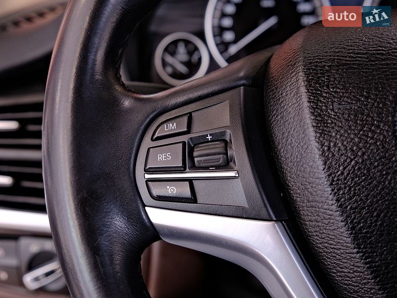 Внедорожник / Кроссовер BMW X5 2015 в Одессе