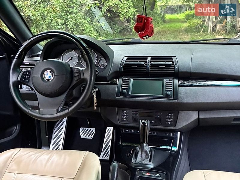 Внедорожник / Кроссовер BMW X5 2005 в Киеве
