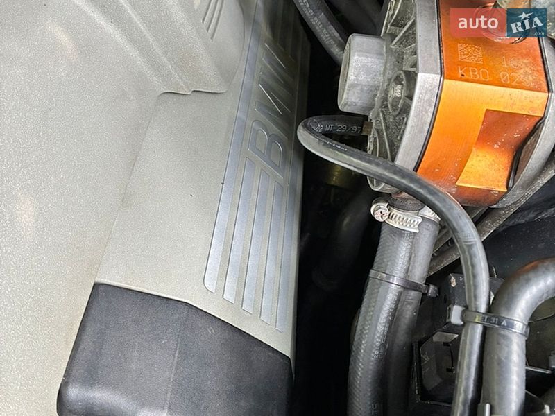 Внедорожник / Кроссовер BMW X5 2005 в Киеве