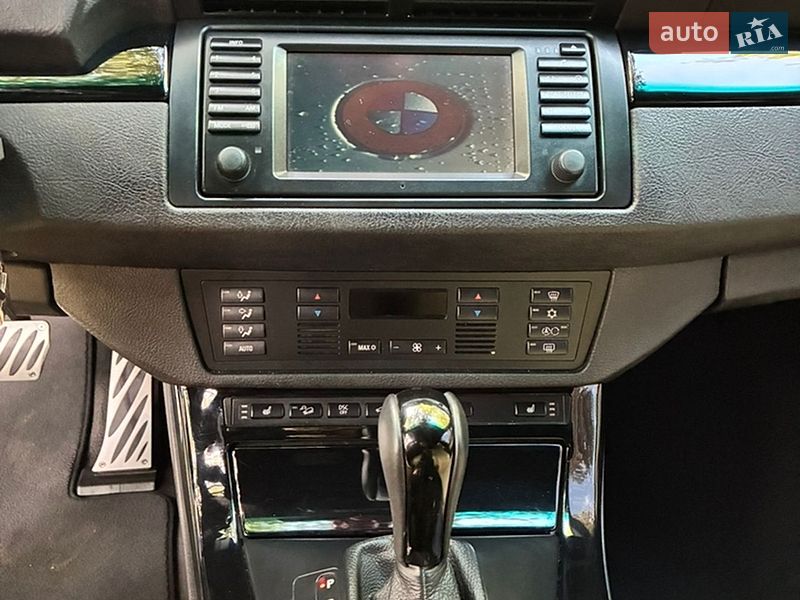 Внедорожник / Кроссовер BMW X5 2005 в Киеве