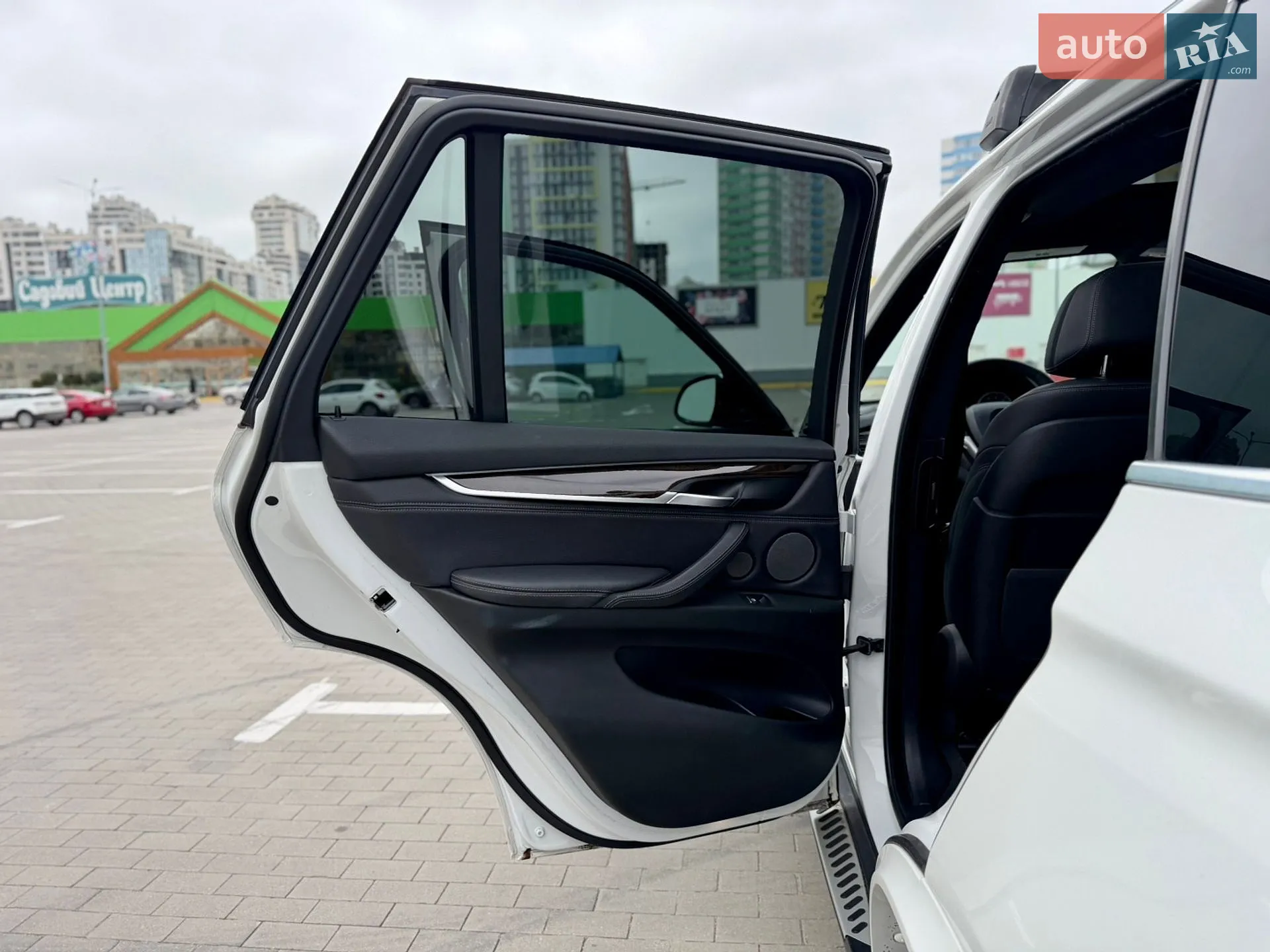 2018 BMW X5 - мініатюра 32