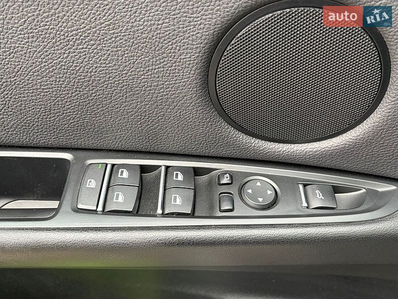 Внедорожник / Кроссовер BMW X5 2016 в Луцке