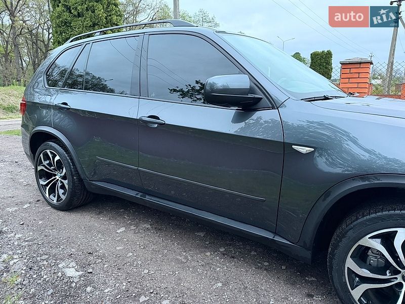 Внедорожник / Кроссовер BMW X5 2010 в Киверцах