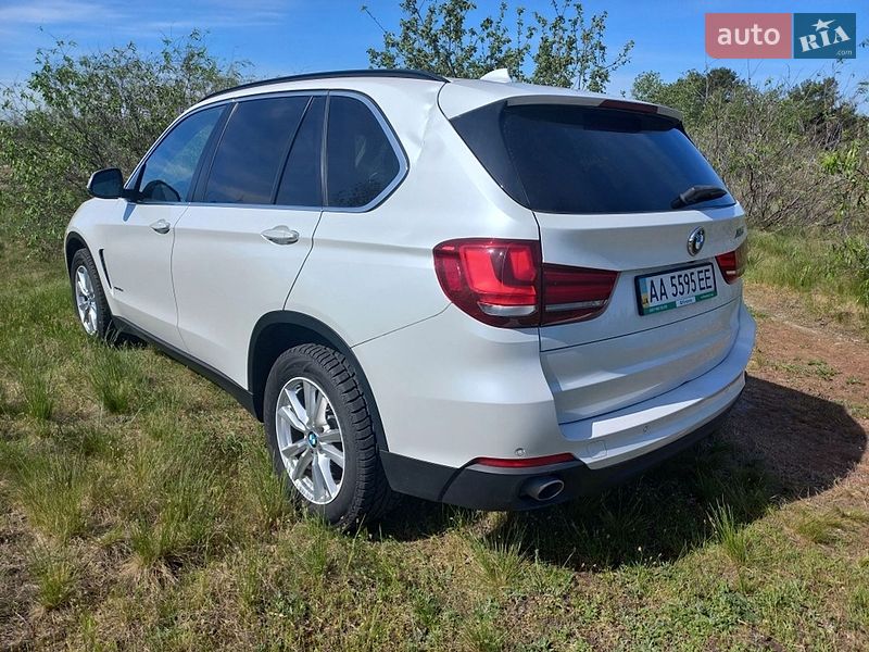 Внедорожник / Кроссовер BMW X5 2015 в Киеве