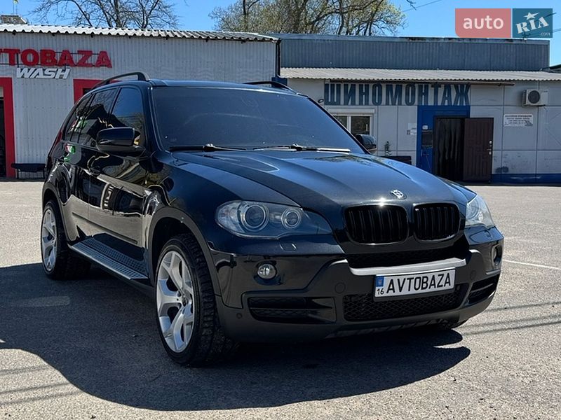 Внедорожник / Кроссовер BMW X5 2008 в Черноморске