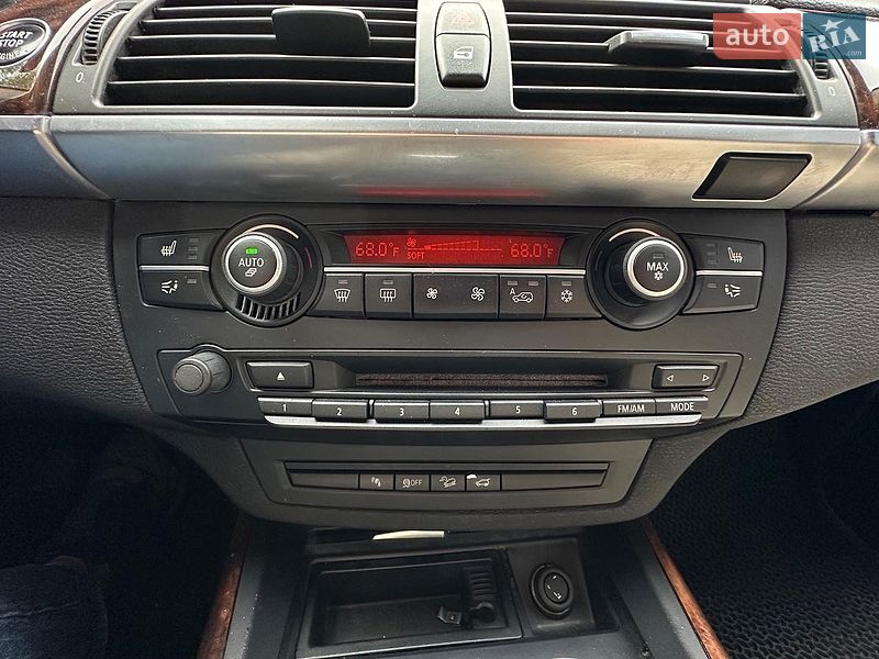 Внедорожник / Кроссовер BMW X5 2011 в Виннице